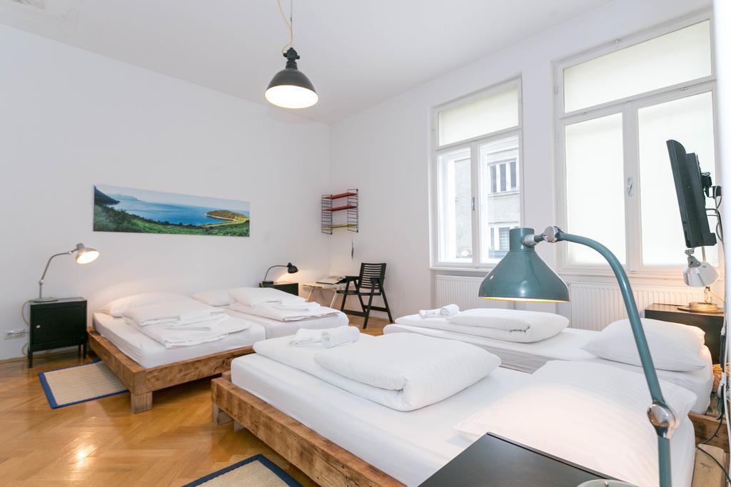 Lobagola B&B Zagreb Bagian luar foto